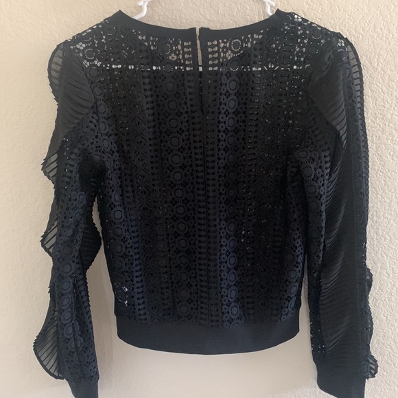 Express blouse. - Picture 2 of 3